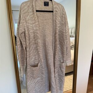 Abercrombie & Fitch Light Beige Cardigan